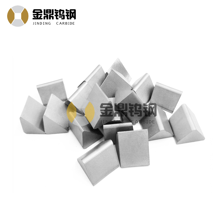 High quality brazed carbide tips of tungsten carbide for stone cutting machine